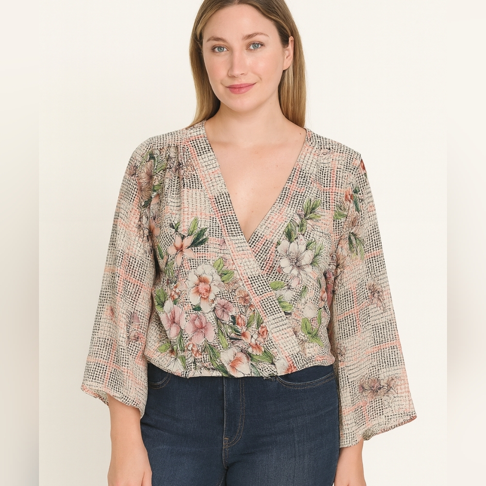 Sweet‎ Rain Floral Kimono Floral Top